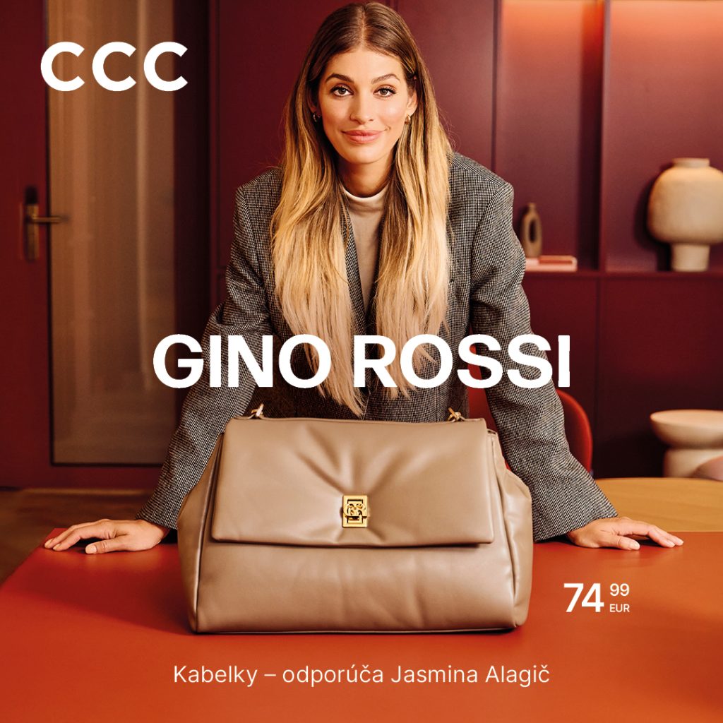 Žena v elegantnom saku sedí za stolom a pred sebou má béžovú kabelku značky Gino Rossi. Na obrázku je text: CCC, Gino Rossi, Kabelky – odporúča Jasmina Alagič, cena 74,99 EUR.
